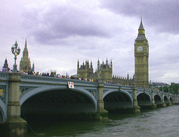 WESTMINSTER BRIDGE AND BIG BEN