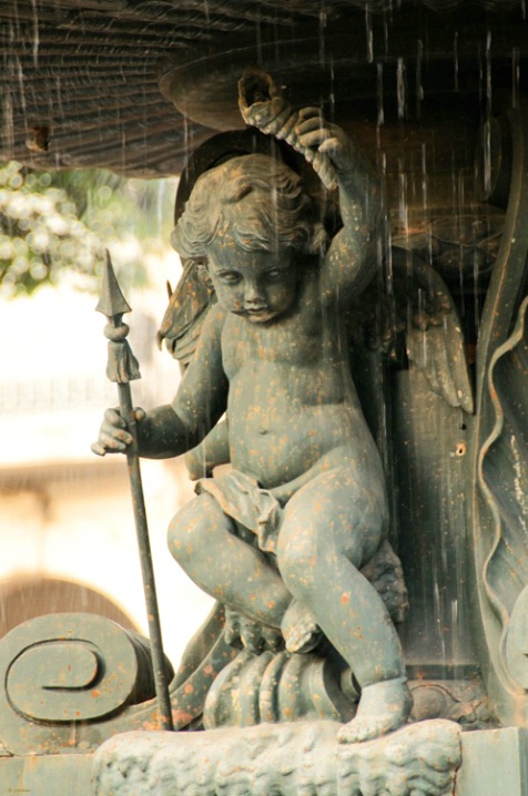 Salta Fountain detail