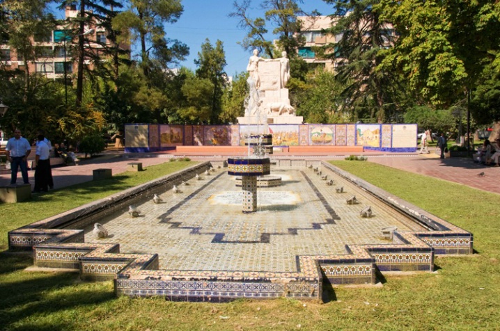 Plaza Espana, Mendoza