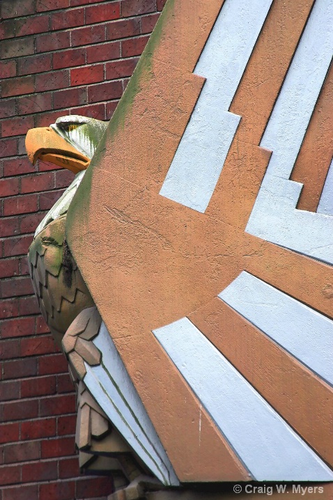Deco Eagle, Seattle Center