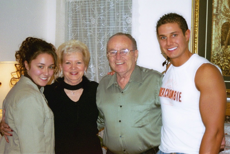 Charlotte & William with Grandpa & Grandma Reynold