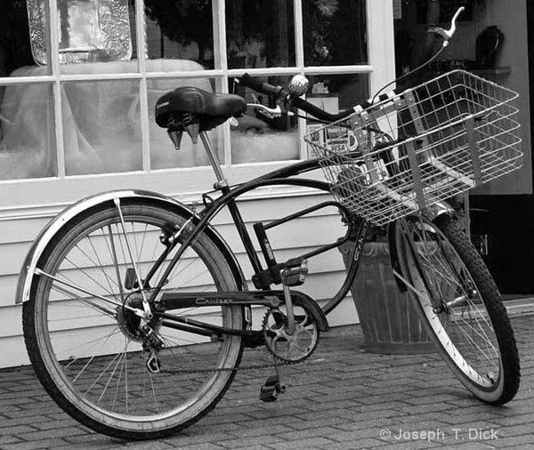 Retro Bicycle bw