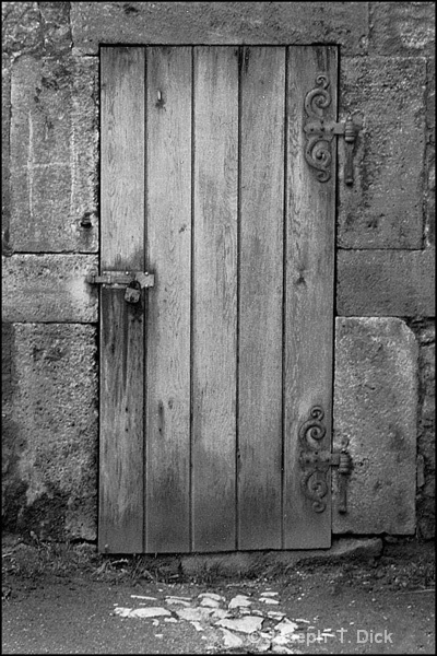 Old Gate bw