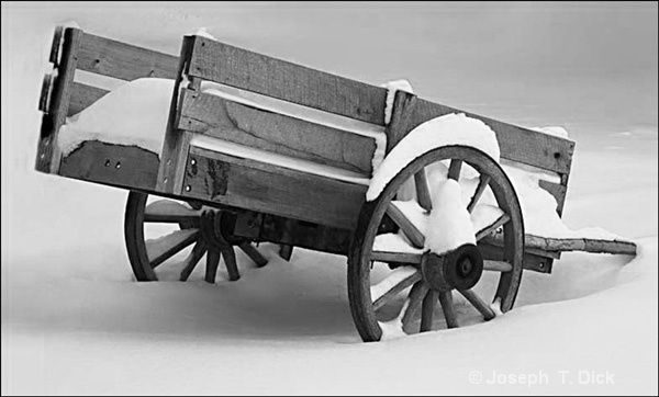 Wagon in Snow bw