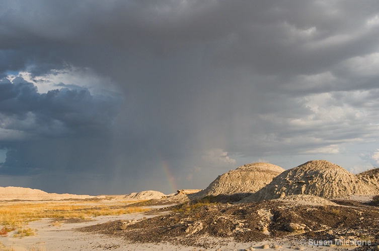Badlands, SD Storm Clouds with Rainbow 5788