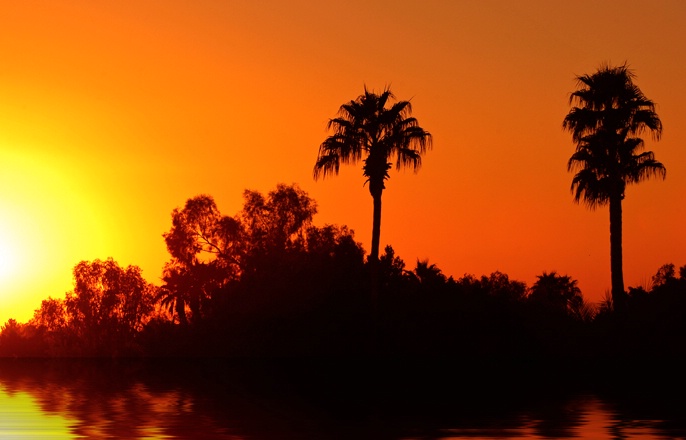 Phoenix Sunset with Water