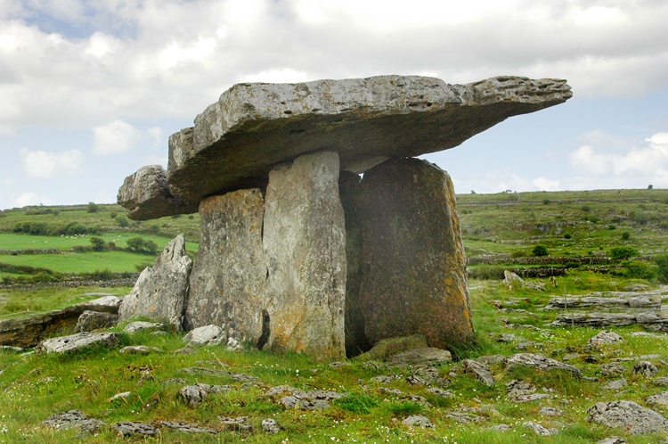 Poulnaborne Dolman