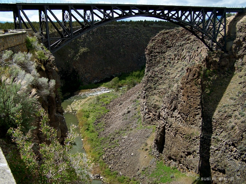 Crooked River w/ Bridge