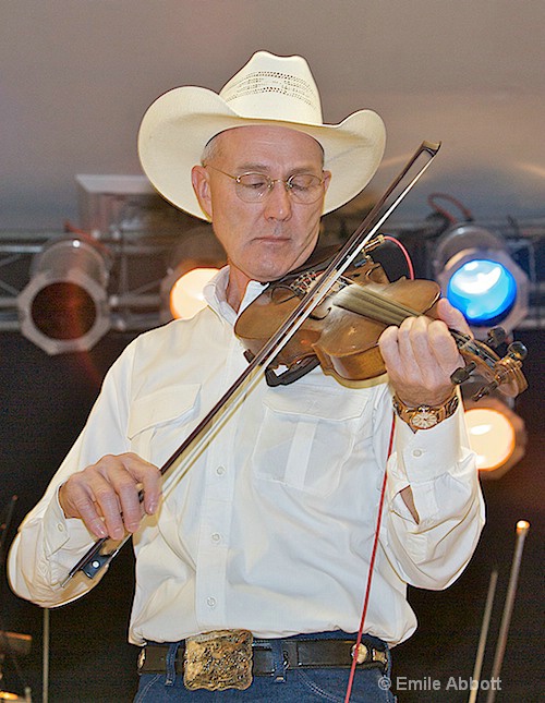 Carl Clout, Fiddle