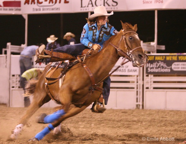 Ladies Barrel Racing