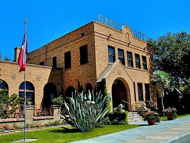 Historic Gage Hotel