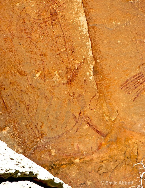 Pictographs prior to entering the shelter