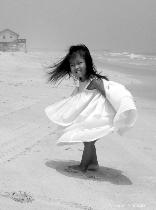 Everlee in summer