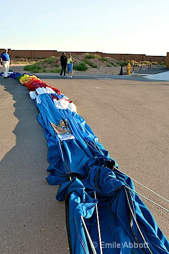 Preparing the balloon for packing