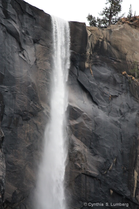 Bridal Veil Falls - Yosemite,CA 
