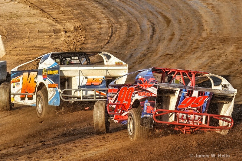 Dirt Racing 