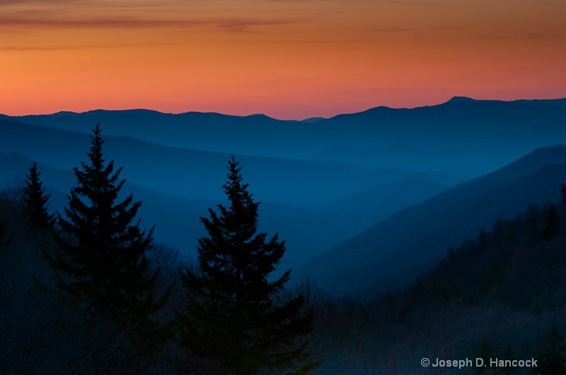 Oconaluftee Dawn  d300 8550