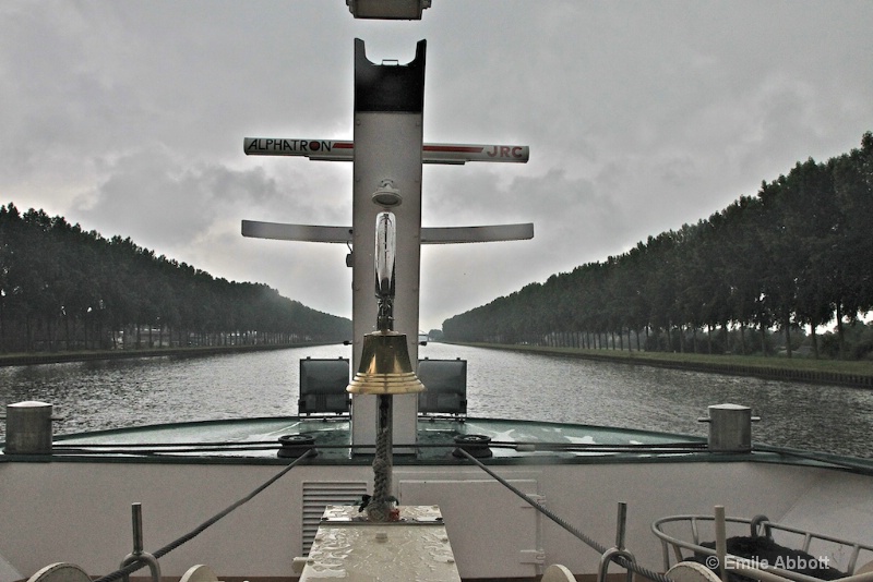 Traveling down the Amsterdam Canal