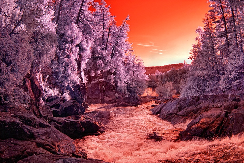 Ragged Falls (IR)