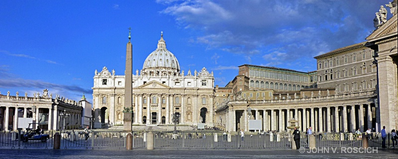 PIAZZA SAN PIETRO, VATICAN CITY