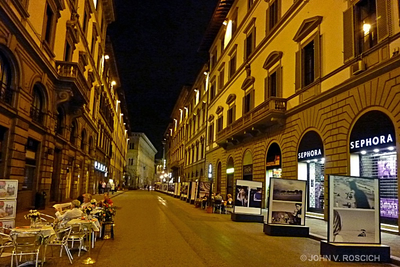 STRADA  FIRENZE  A  SERA