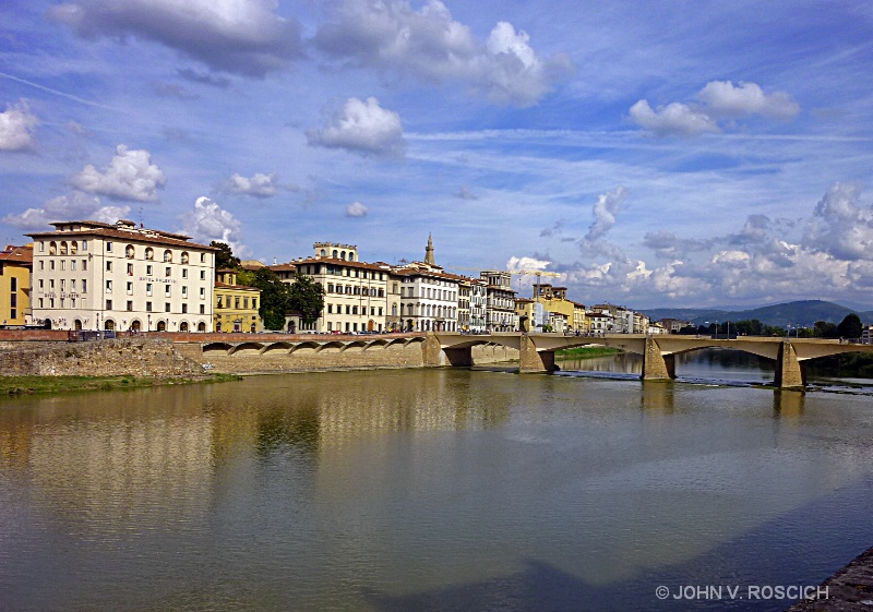 FLUME  ARNO  RIVER,  FLORENCE