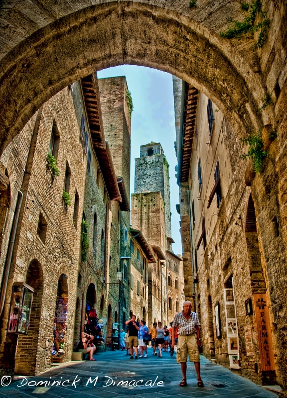 ~ WANDERING AT SAN GIMIGNANO, ITALY ~