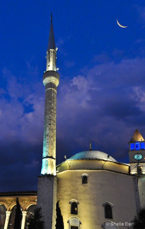 Crescent Moon@@Mosque in Tirana, Albania