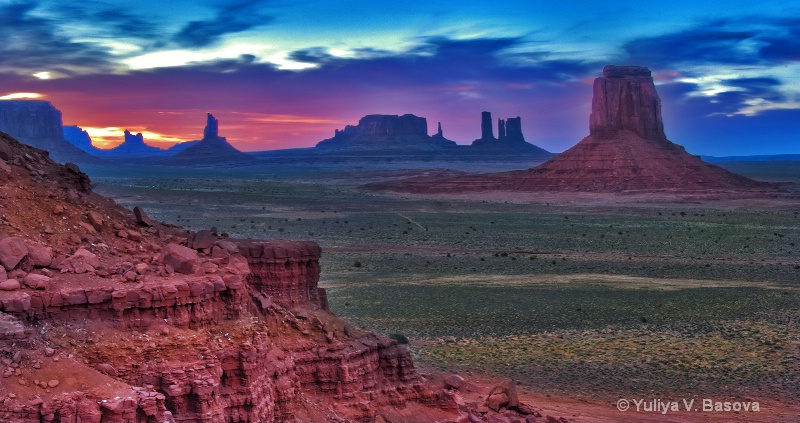 Monument Valley Navajo Tribal Park, AZ-UT
