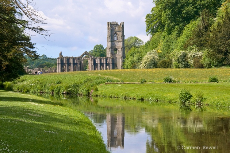 Fountains Abbey reflection