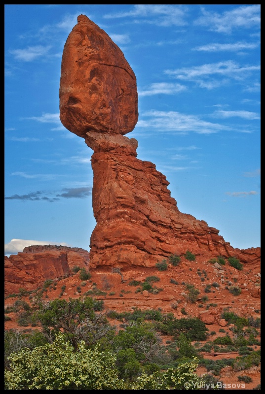 Balanced Rock. Arches National Park, Utah