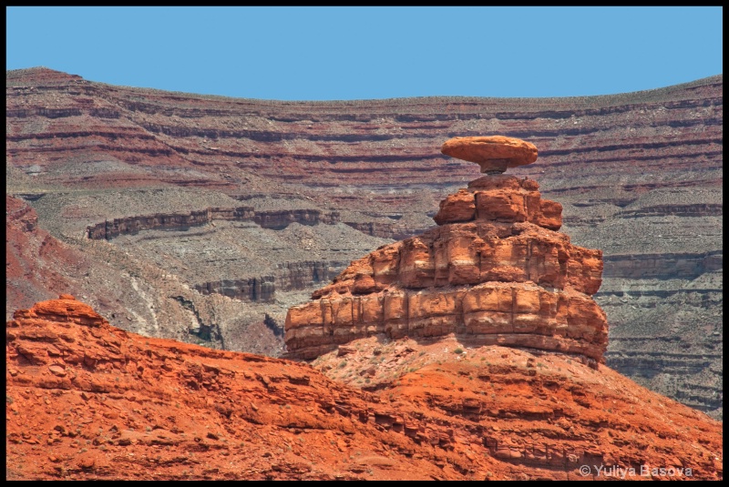 The Hat Rock (Mexican Hat)<p>