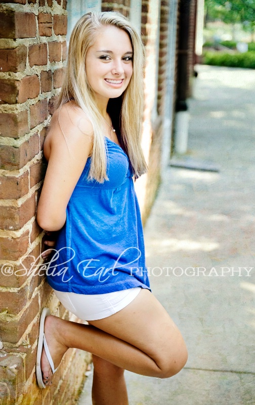 Senior Photo #10