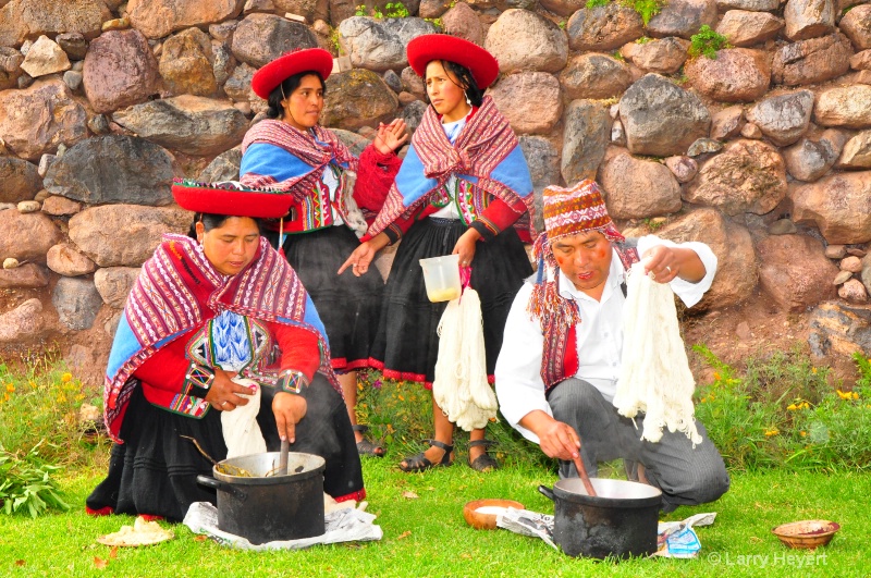Local Peruvian weavers in Urubamba Valley