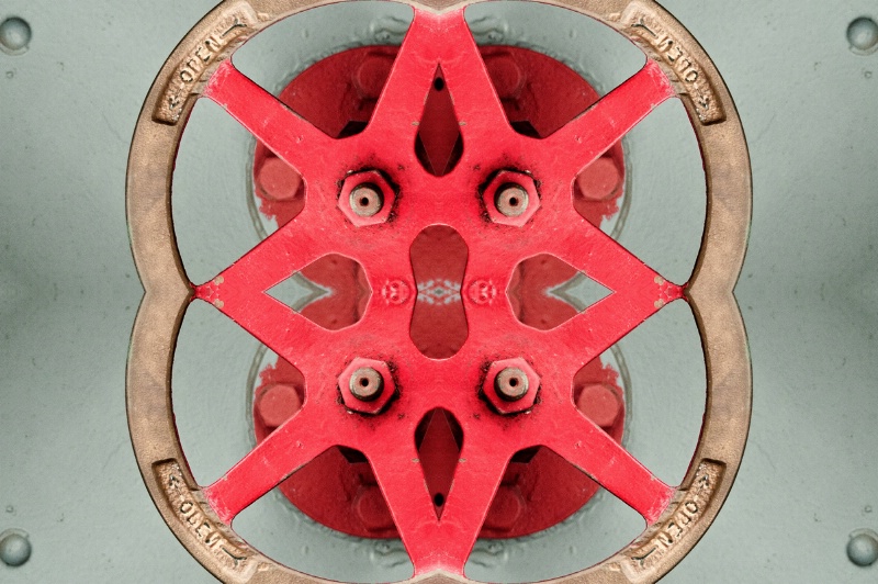 Red Ship Wheel -- Kaleidoscope