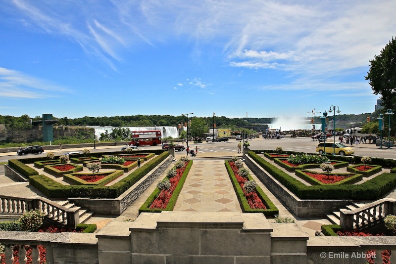 The gardens at Niagara Falls