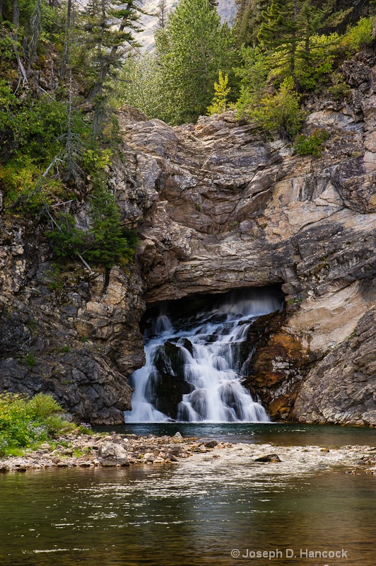 8002538 - Running Eagle Falls at Two Medicine
