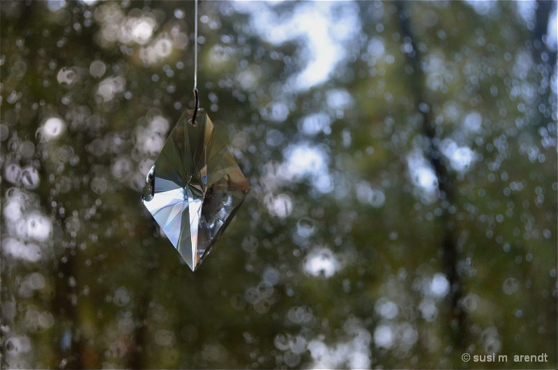 Kitchen Window Crystal 