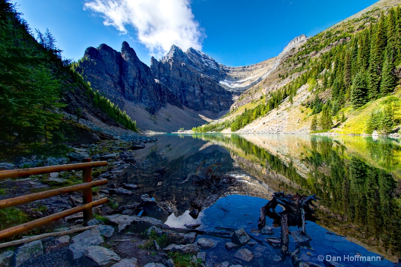 lake agnes reflection