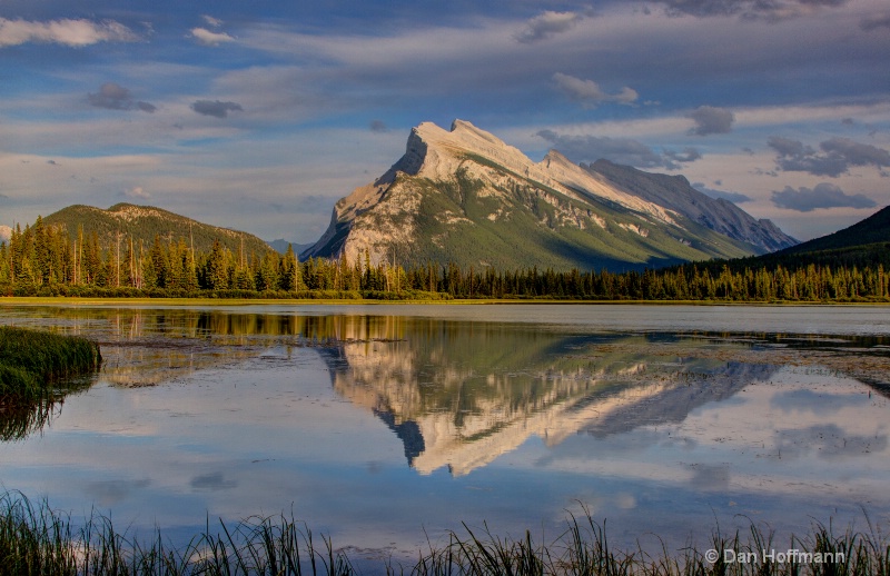 moutain rundla reflection