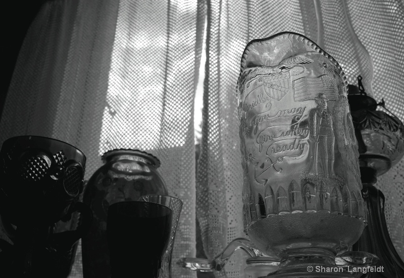 glass of the past b w