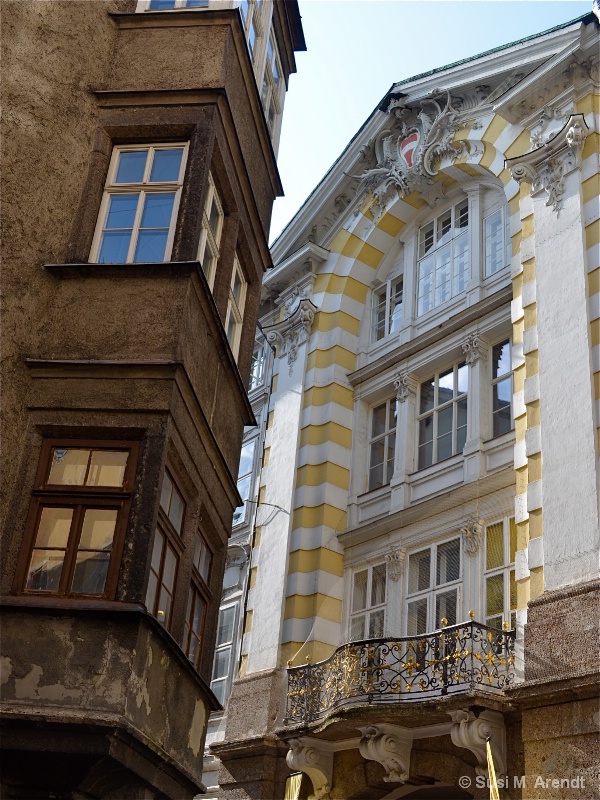 Kissing Buildings--Innsbruck