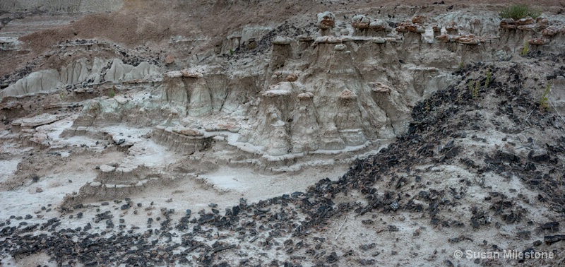 Badlands Hoodoos & Agate Pan 2