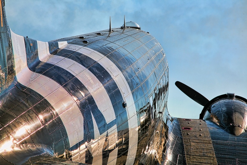 Douglas C-47 #437