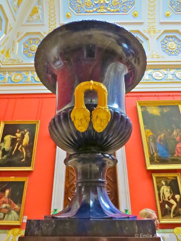 img 3660 blue vase in small italian skylight room