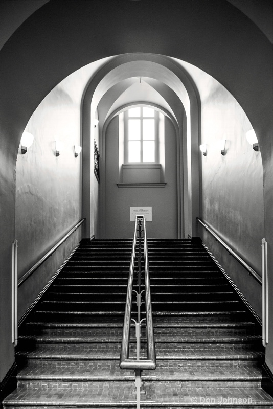 B&W Up Staircase 046