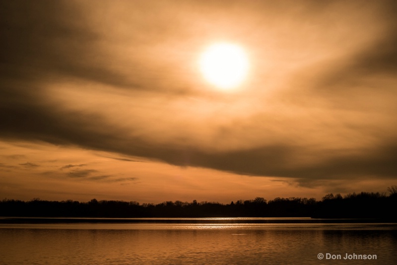 Sunset 3-0 f lr 2-4-15 j087