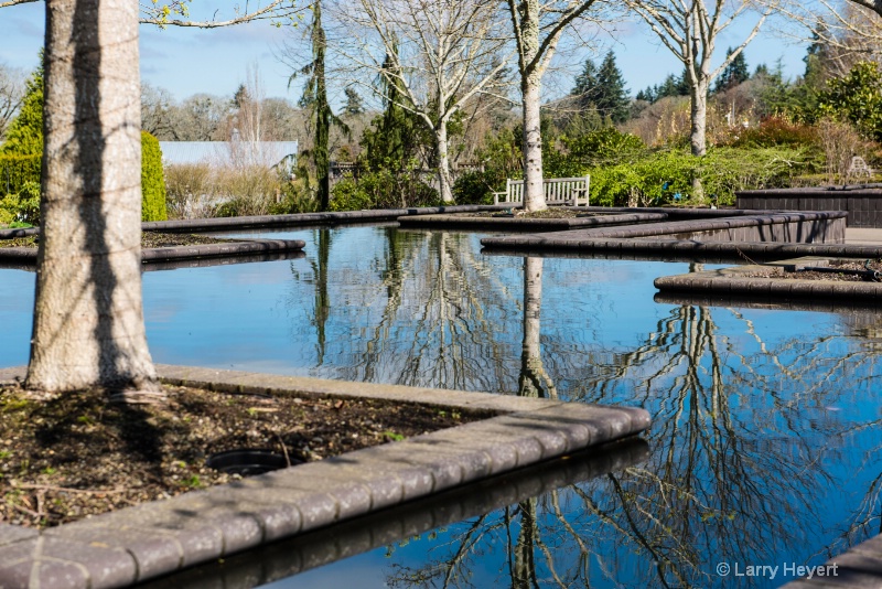 Fountain at Oregon Gardens in Silverton, Oregon