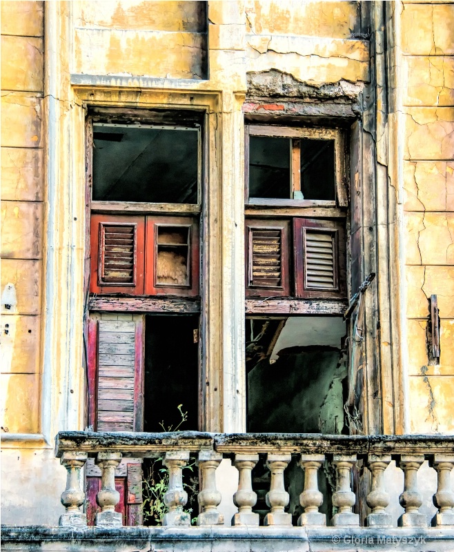 Havana, Cuba - windows in an abandoned building