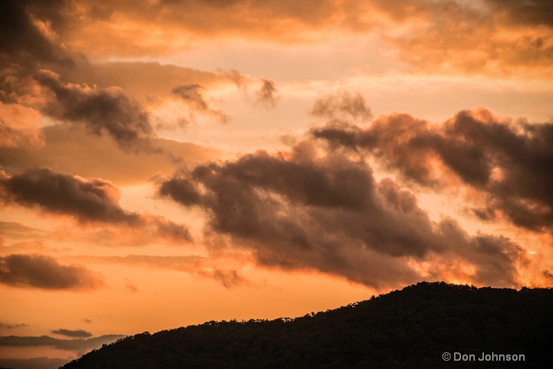 Sunset in the Mountains 3-0 f lr 7-17-15 j334
